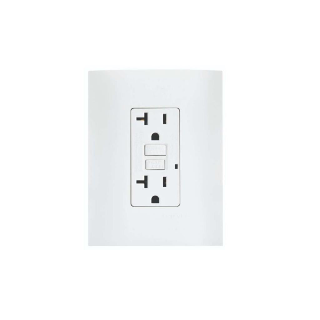 RECEPTACULO DPX GFCI 2P+T 20A 125V 5-20R C/PLACA+CHASIS BCO