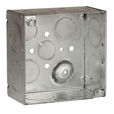 CAJA CUAD 4X21/8 KO:8-1 +3-1/2Y2-3/4