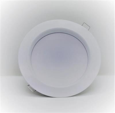 LUM TECHO SKYTILLE LED 18W 30K 100-277V LEVITON